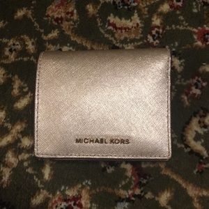Michael kors wallet
